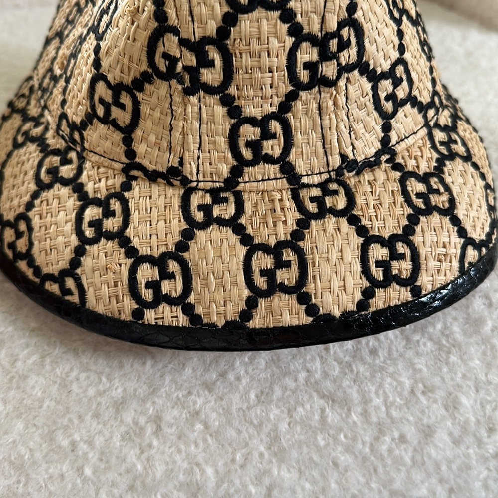 Gucci raffia natural and black GG bucket hat beige tan wicker - Picture 5 of 6